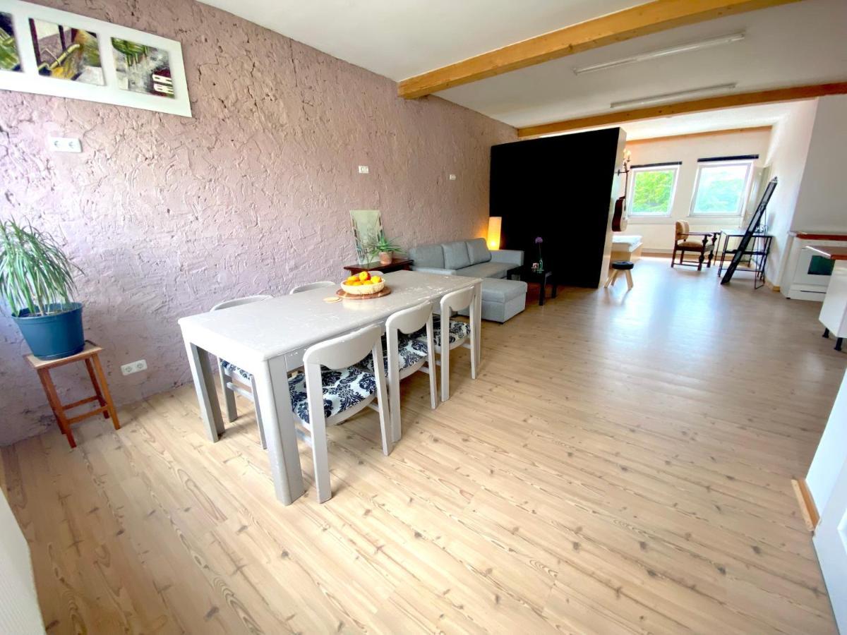 Studio In Wehingen Mettlach Exterior photo